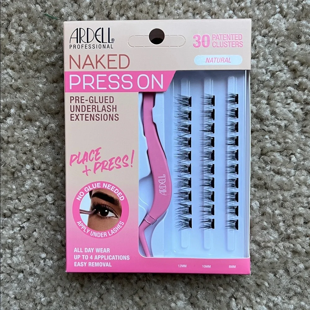 Lashes Lot - Picture 2 of 6